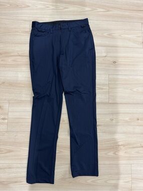 Ghost golf pants